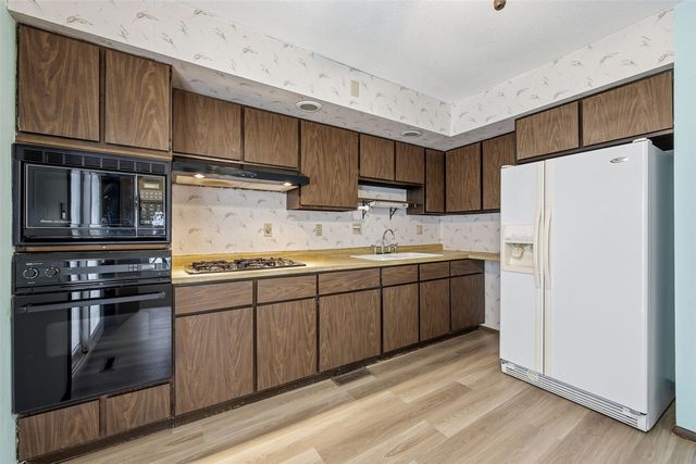 332 Carter Street NW, Cedar Rapids, IA 52405