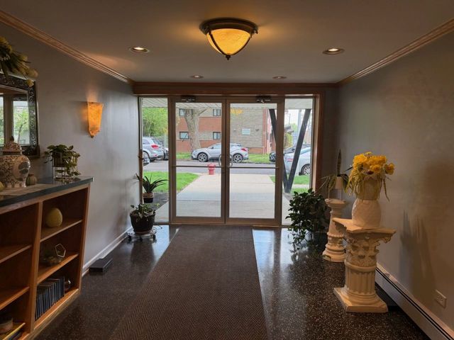 950 E 86th Street 105, Chicago, IL 60619