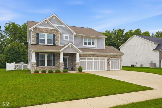 1535 Bearcub Lane, Avon, IN 46123