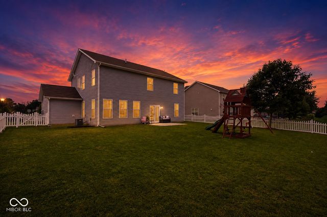 1535 Bearcub Lane, Avon, IN 46123