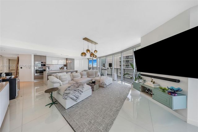 488 NE 18th Street 3715, Miami, FL 33132