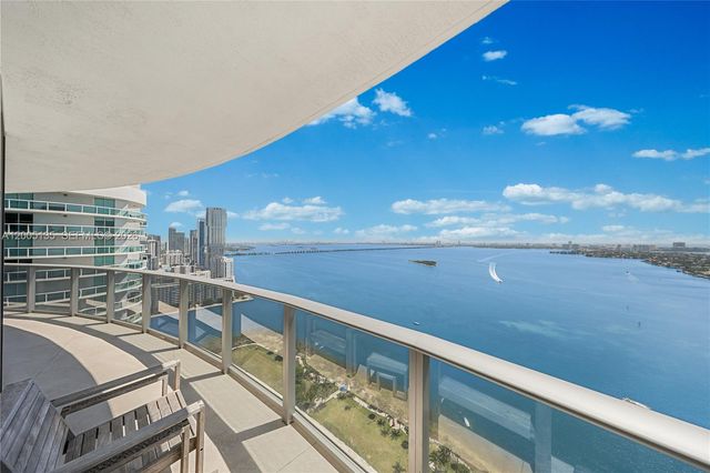 488 NE 18th Street 3715, Miami, FL 33132