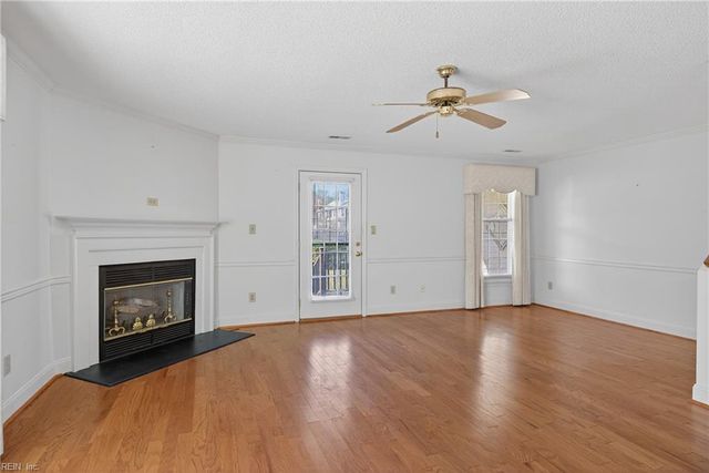 223 River Point DR, Suffolk, VA 23434