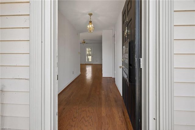 223 River Point DR, Suffolk, VA 23434