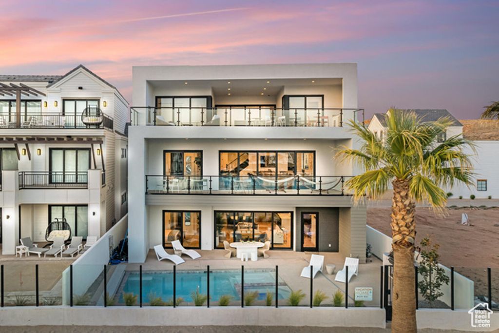 833 W SAVOY LN, St. George, UT 84790