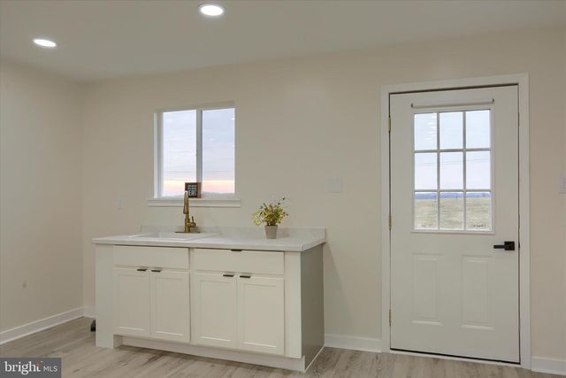 393 SHERWOOD DRIVE, Carlisle, PA 17015