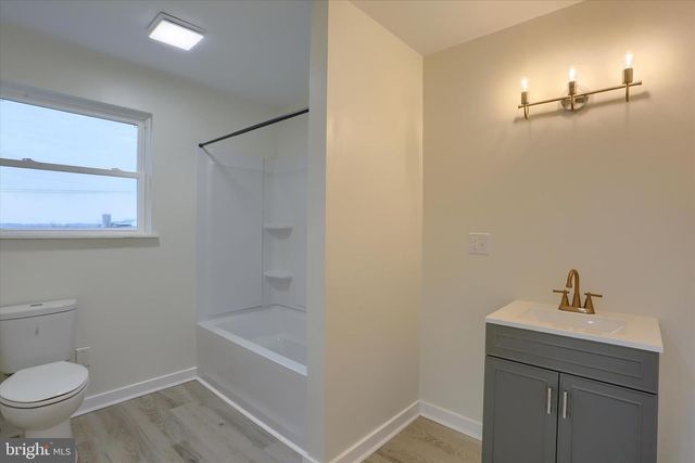 393 SHERWOOD DRIVE, Carlisle, PA 17015