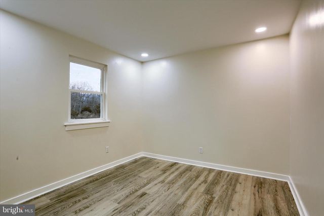 393 SHERWOOD DRIVE, Carlisle, PA 17015