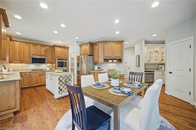 1821 Mayberry DR, Virginia Beach, VA 23456