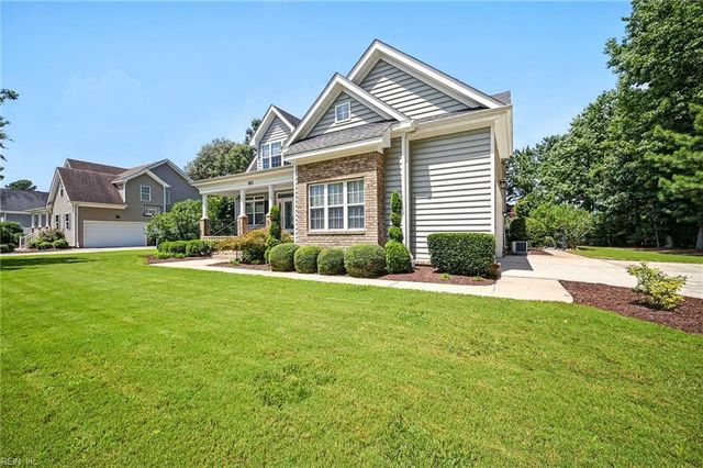 1821 Mayberry DR, Virginia Beach, VA 23456