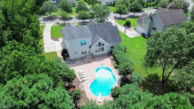 1821 Mayberry DR, Virginia Beach, VA 23456