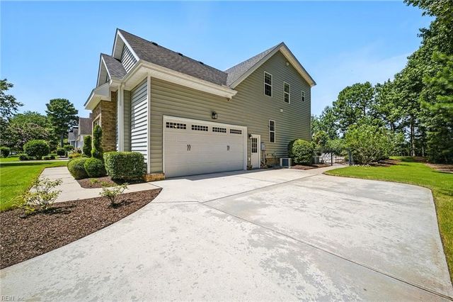 1821 Mayberry DR, Virginia Beach, VA 23456