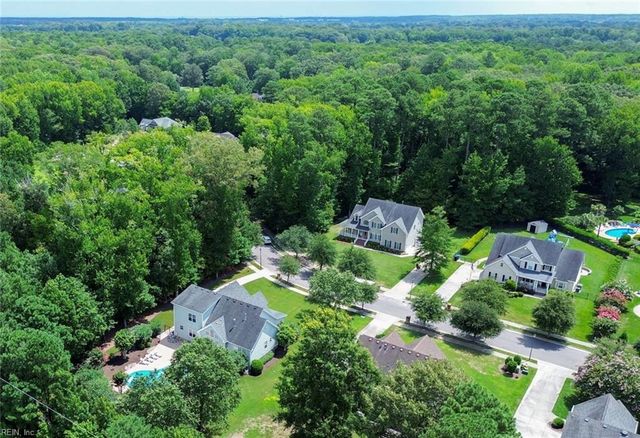 1821 Mayberry DR, Virginia Beach, VA 23456