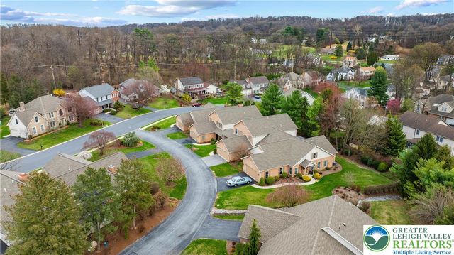 660 Heiden Drive, Other Pa Counties, PA 17036