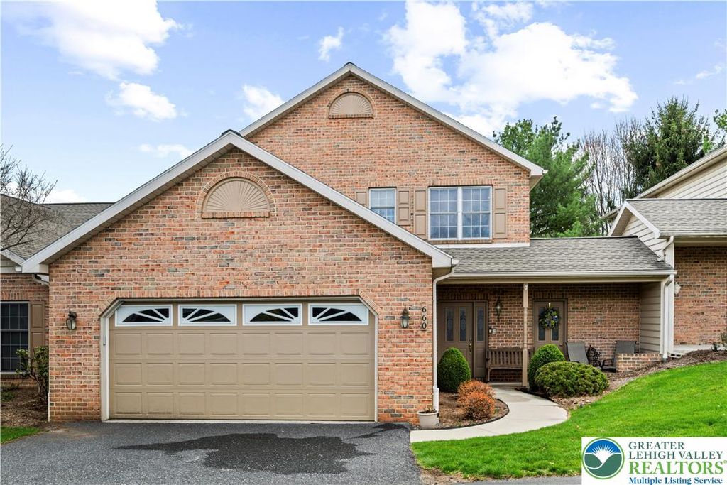 660 Heiden Drive, Other Pa Counties, PA 17036