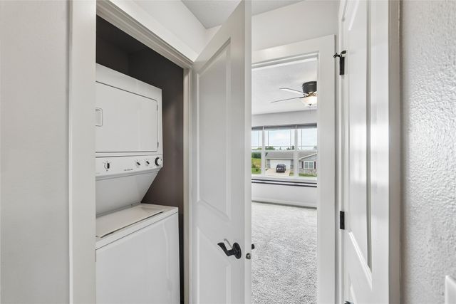 423 Wildcat Court, Stuart, IA 50250