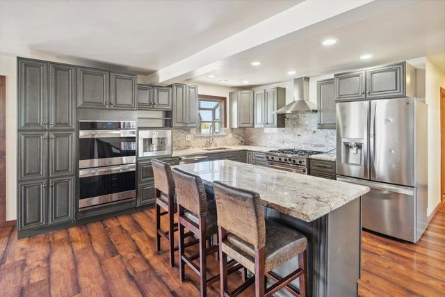 11244 Tahoe Drive, Truckee, CA 96161