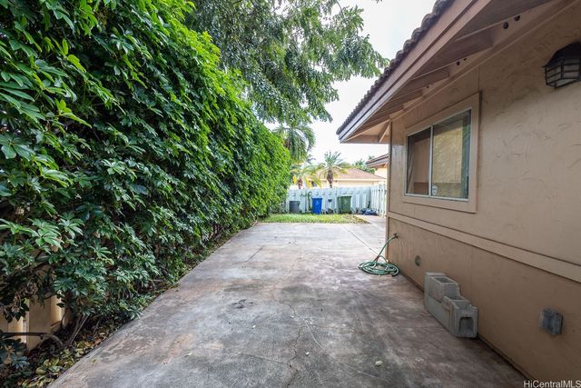 91-203 Namahoe Place, Kapolei, HI 96707