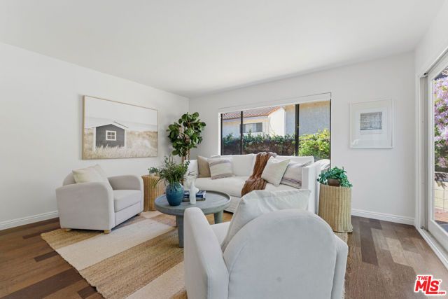 4041 Midway Avenue, Culver City, CA 90232