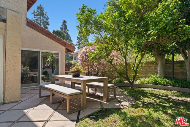 4041 Midway Avenue, Culver City, CA 90232