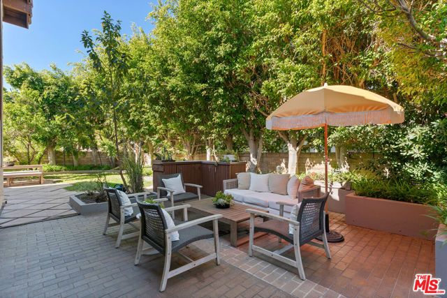 4041 Midway Avenue, Culver City, CA 90232