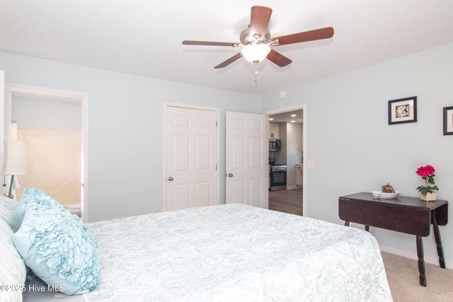 321 Hickory Road, Southport, NC 28461