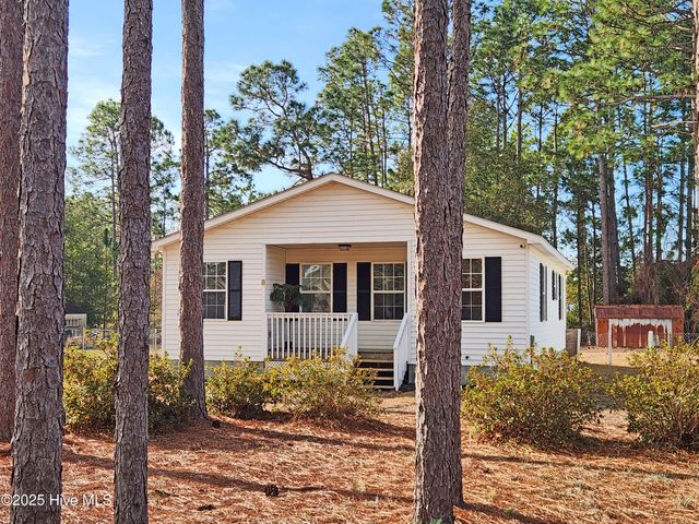 321 Hickory Road, Southport, NC 28461