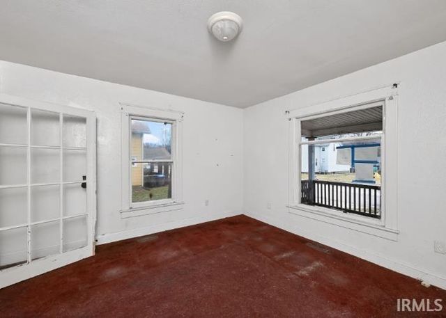 925 Princeton Street, Elkhart, IN 46516