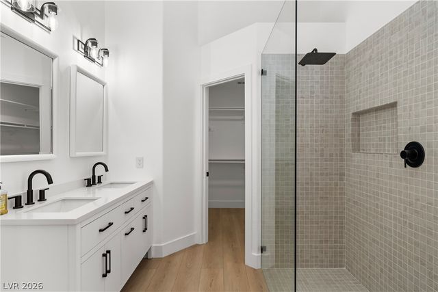 225 Misty Garden Street, Henderson, NV 89012