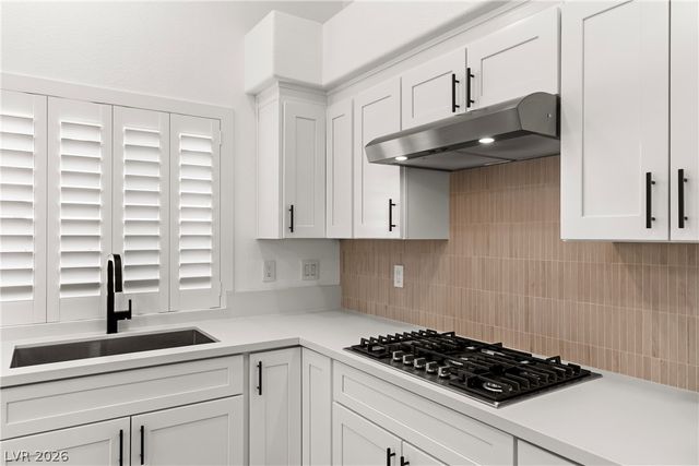 225 Misty Garden Street, Henderson, NV 89012