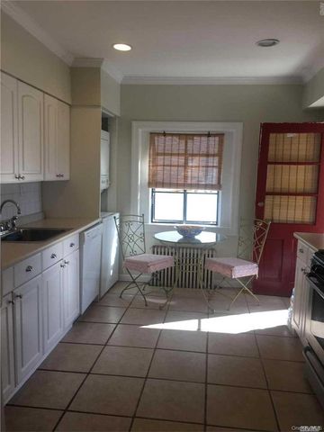 517 E Market Street, Long Beach, NY 11561