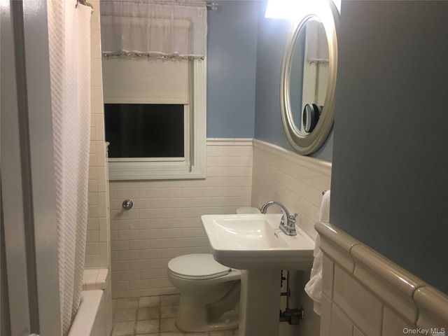 517 E Market Street, Long Beach, NY 11561
