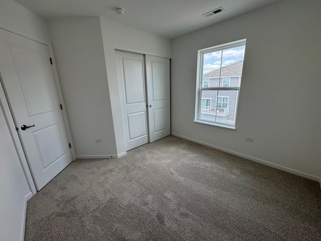 14942 S McCarthy Circle, Plainfield, IL 60544