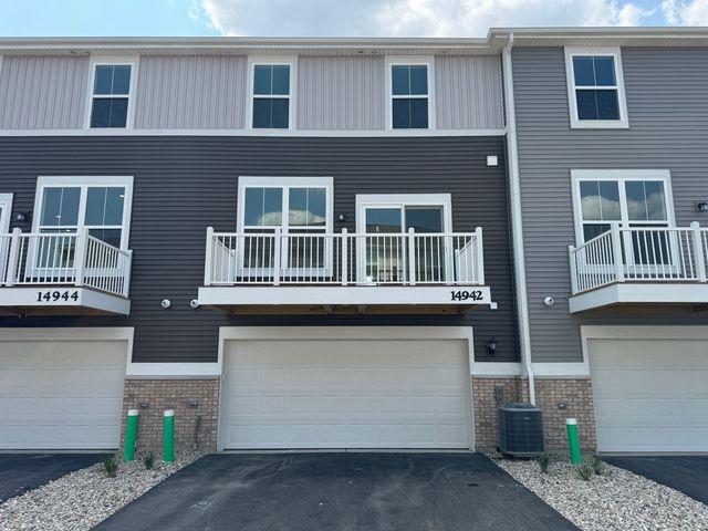 14942 S McCarthy Circle, Plainfield, IL 60544