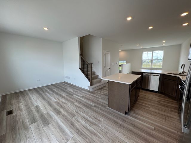 14942 S McCarthy Circle, Plainfield, IL 60544