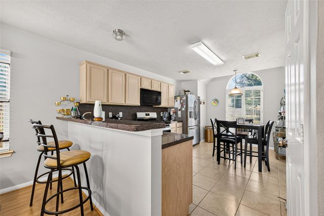 1302 E April Rain Court, Missouri City, TX 77489