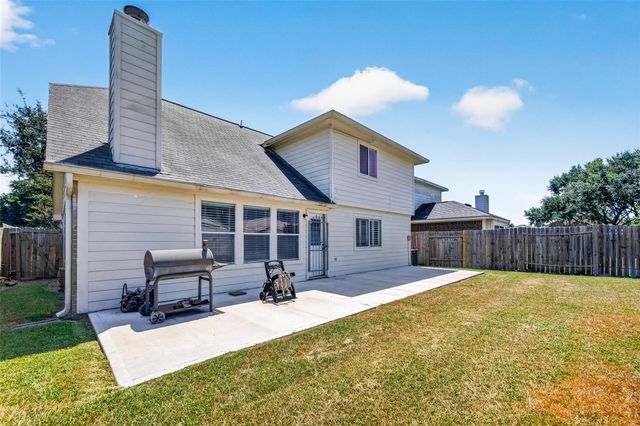 1302 E April Rain Court, Missouri City, TX 77489