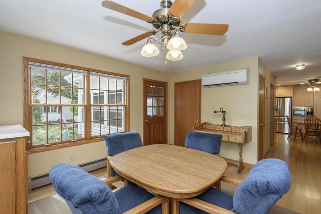 147 W Laflin AVENUE, Waukesha, WI 53186