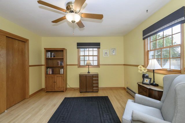 147 W Laflin AVENUE, Waukesha, WI 53186