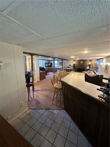 43 BICENTENNIAL Way, North Providence, RI 02911