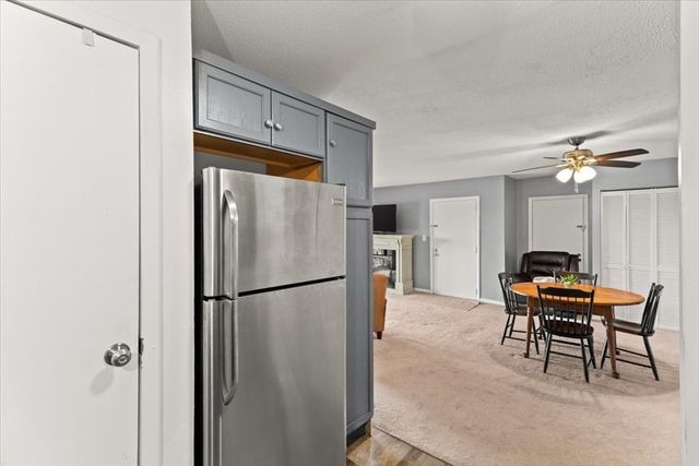 685 Oak St 7-12, Brockton, MA 02301
