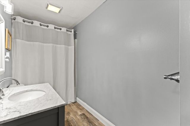 685 Oak St 7-12, Brockton, MA 02301