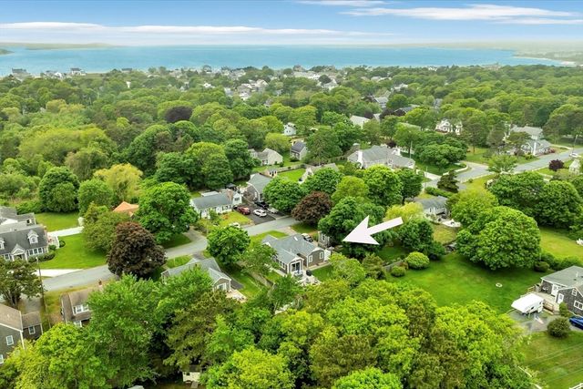 18 Rainbow Rd, Yarmouth, MA 02673