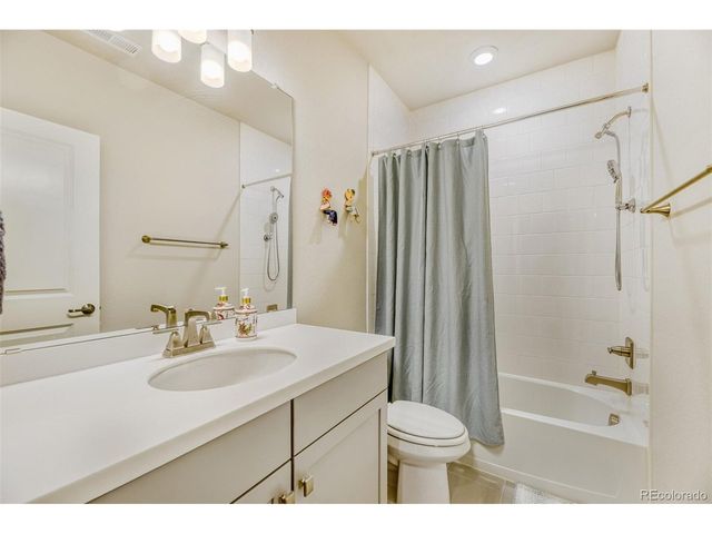 1526 Golden Sill Dr, Castle Pines, CO 80108