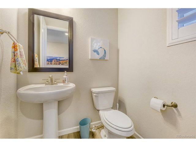 1526 Golden Sill Dr, Castle Pines, CO 80108