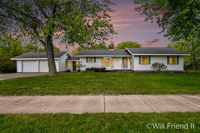 319 Country Club Road, Holland City, MI 49424