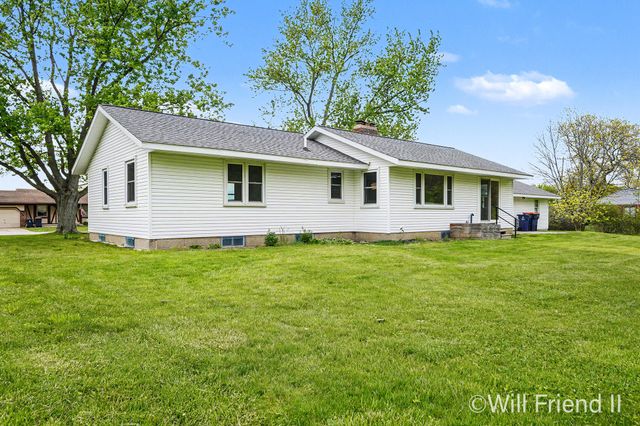 319 Country Club Road, Holland City, MI 49424