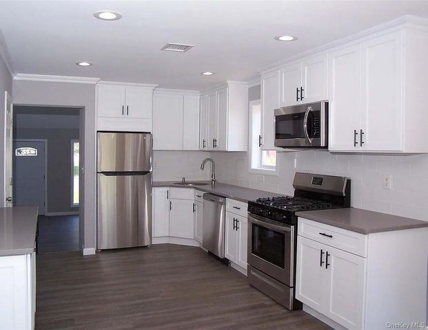 36 Magnolia Drive, Mastic Beach, NY 11951