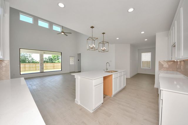 3077 Spoolwood Trail, Magnolia, TX 77355