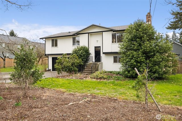 3810 180TH ST E, Tacoma, WA 98446